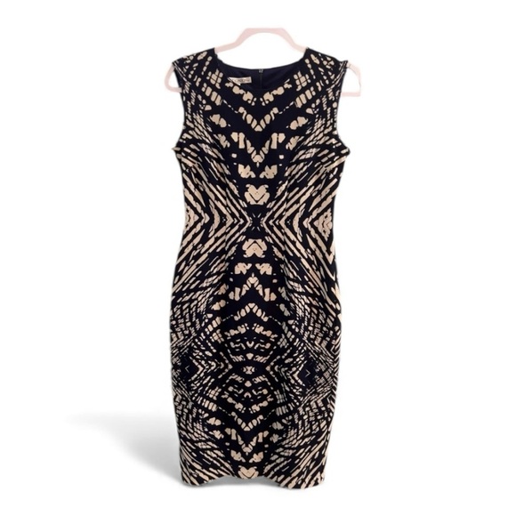 Maggy London Dresses & Skirts - Maggy London size 4 black and tan sheath dress